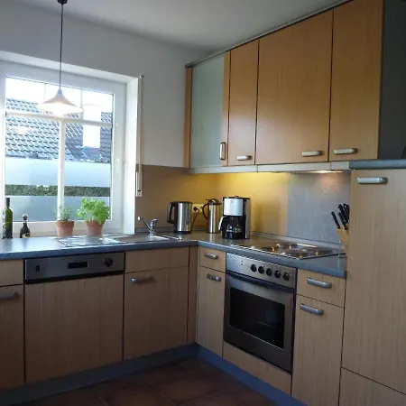 Ferienhaus Leuchtturm بيت للعطل Dornumergrode