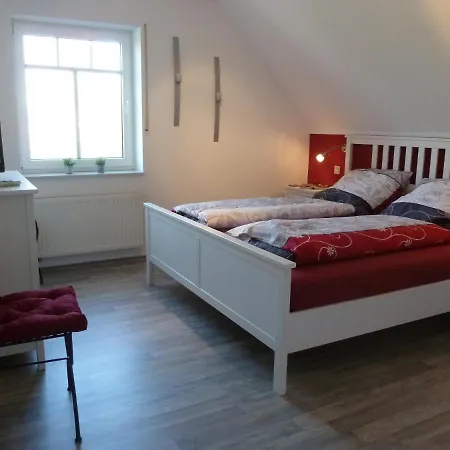 Ferienhaus Leuchtturm بيت للعطل Dornumergrode